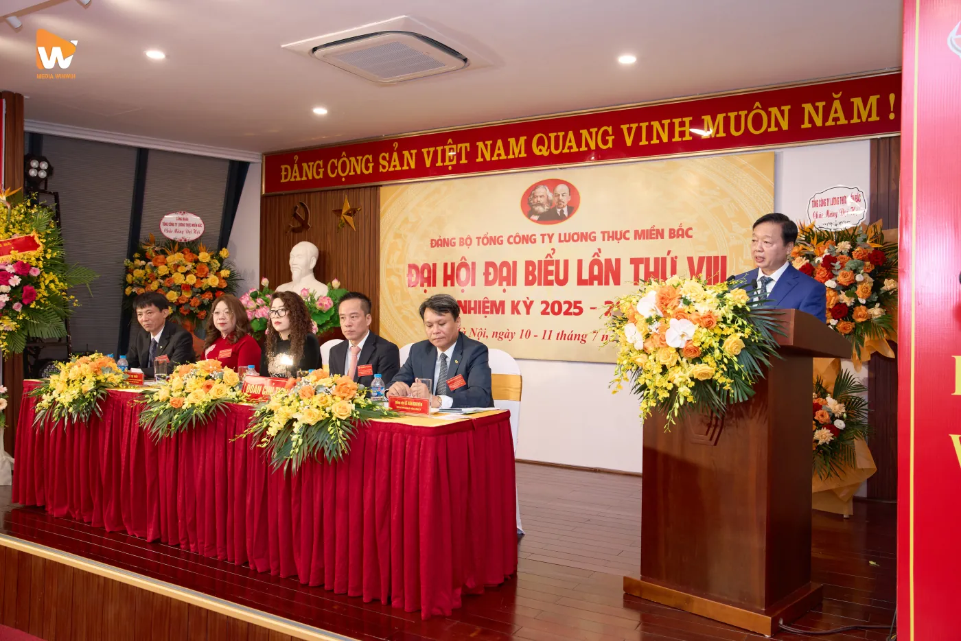 1 số hình ảnh của Đại hội đại biểu lần thứ VIII - VINAFOOD1