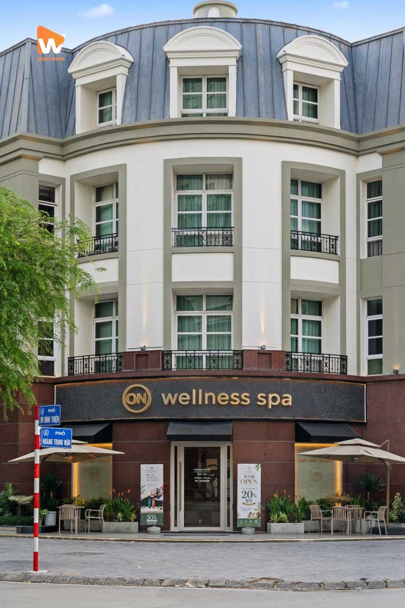 Mặt tiền ON Wellness Spa tại The Manor nhìn từ phía đối diện