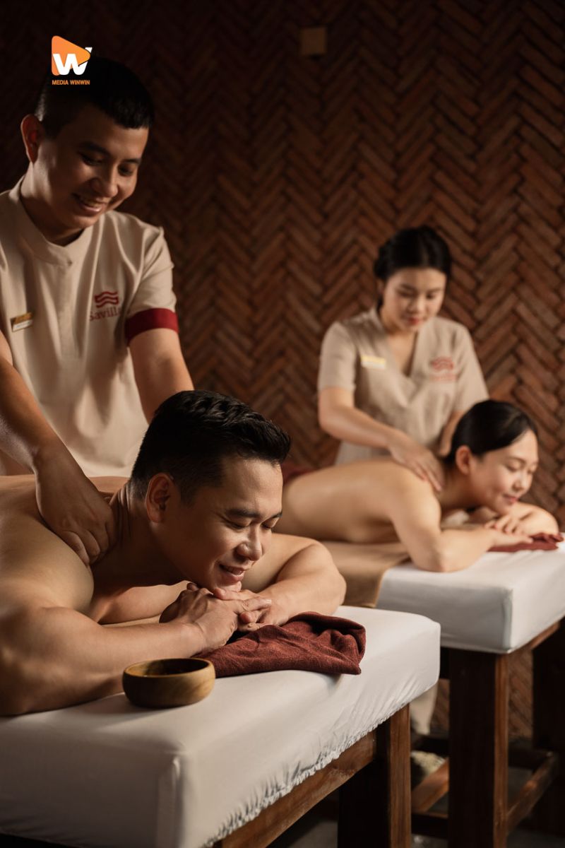 Phòng trị liệu đôi phục vụ hai khách cùng lúc tại Savillas Spa