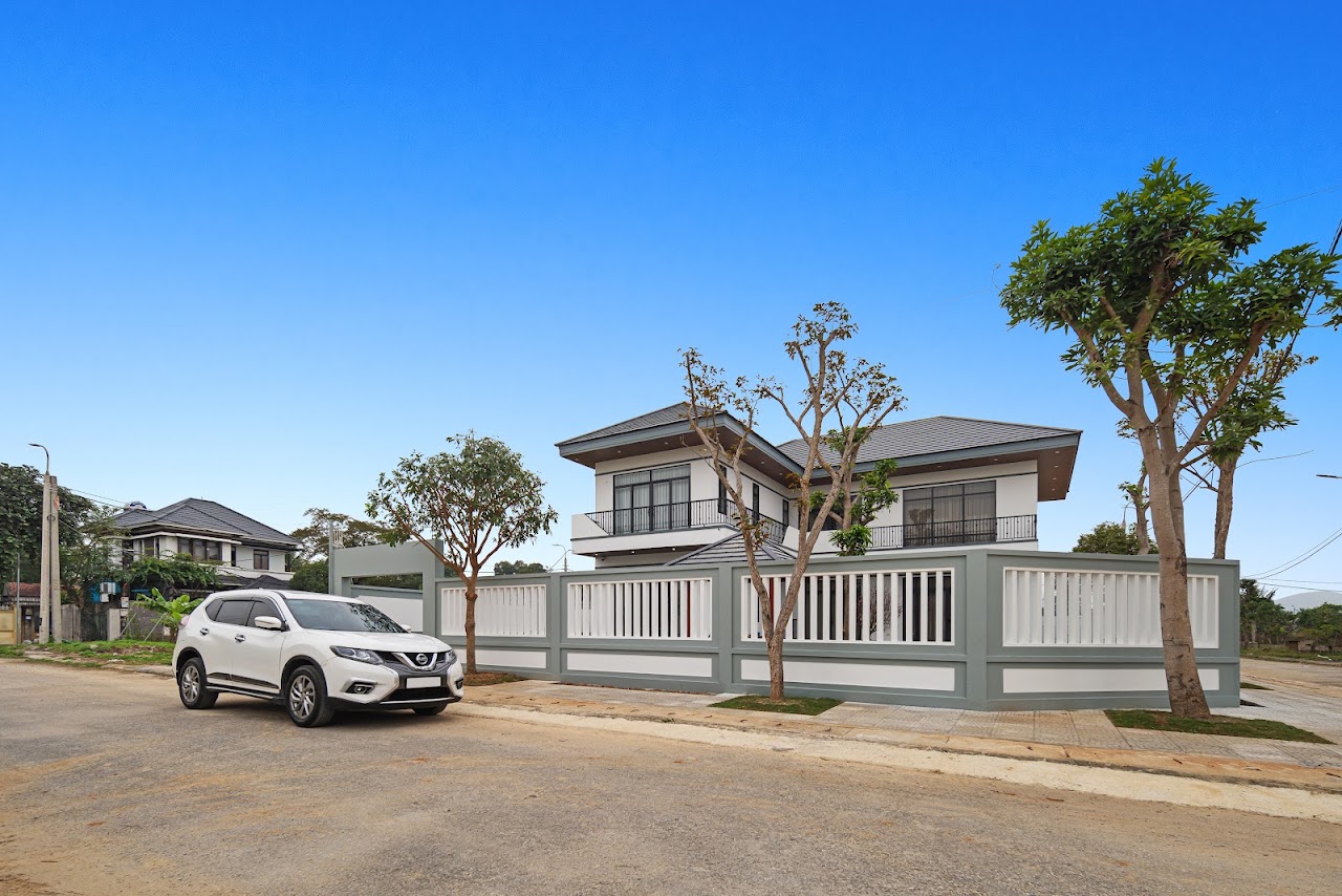 Sân vườn và chòi nghỉ biệt thự do XHome thiết kế thi công - Media WinWin
