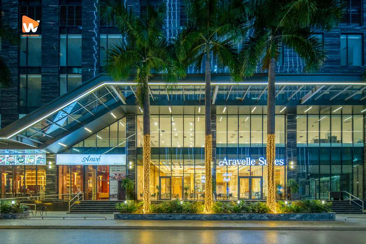 Chụp ảnh khách sạn Aravelle Suites — toà nhà nhìn từ ngoài
