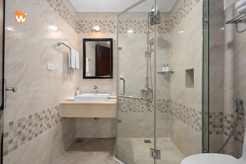 Chụp ảnh khách sạn Bình An Hotel — phòng tắm