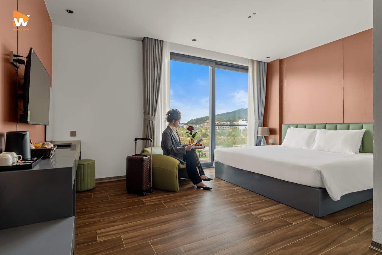 Chụp ảnh khách sạn Lavender Hotel Vân Đồn — khung hình số 23