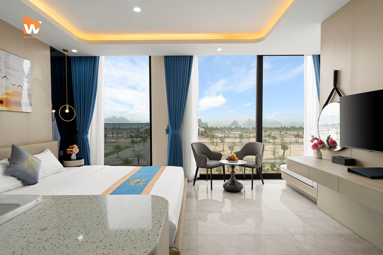 Chụp ảnh khách sạn Sơn Hotel Vân Đồn — phòng ngủ nhìn ra cảnh quan Vân Đồn