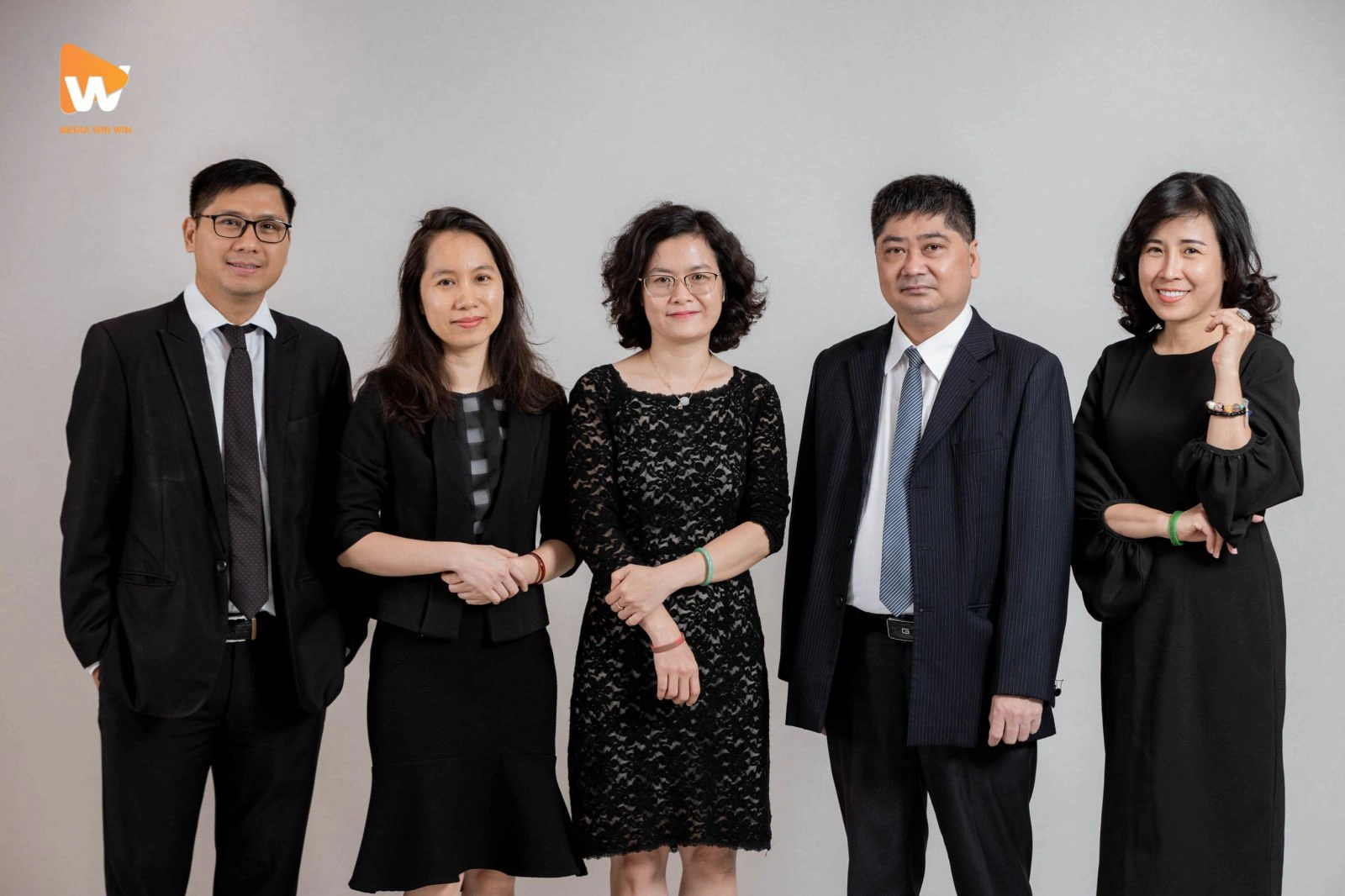 Chụp ảnh Profile tại studio 