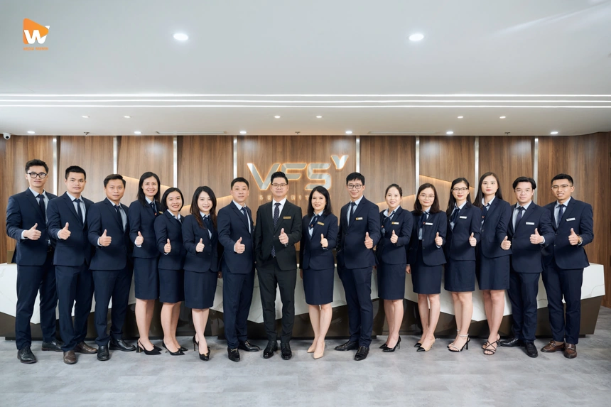 Hình ảnh đội ngũ cán bộ nhân viên tập đoàn VFS