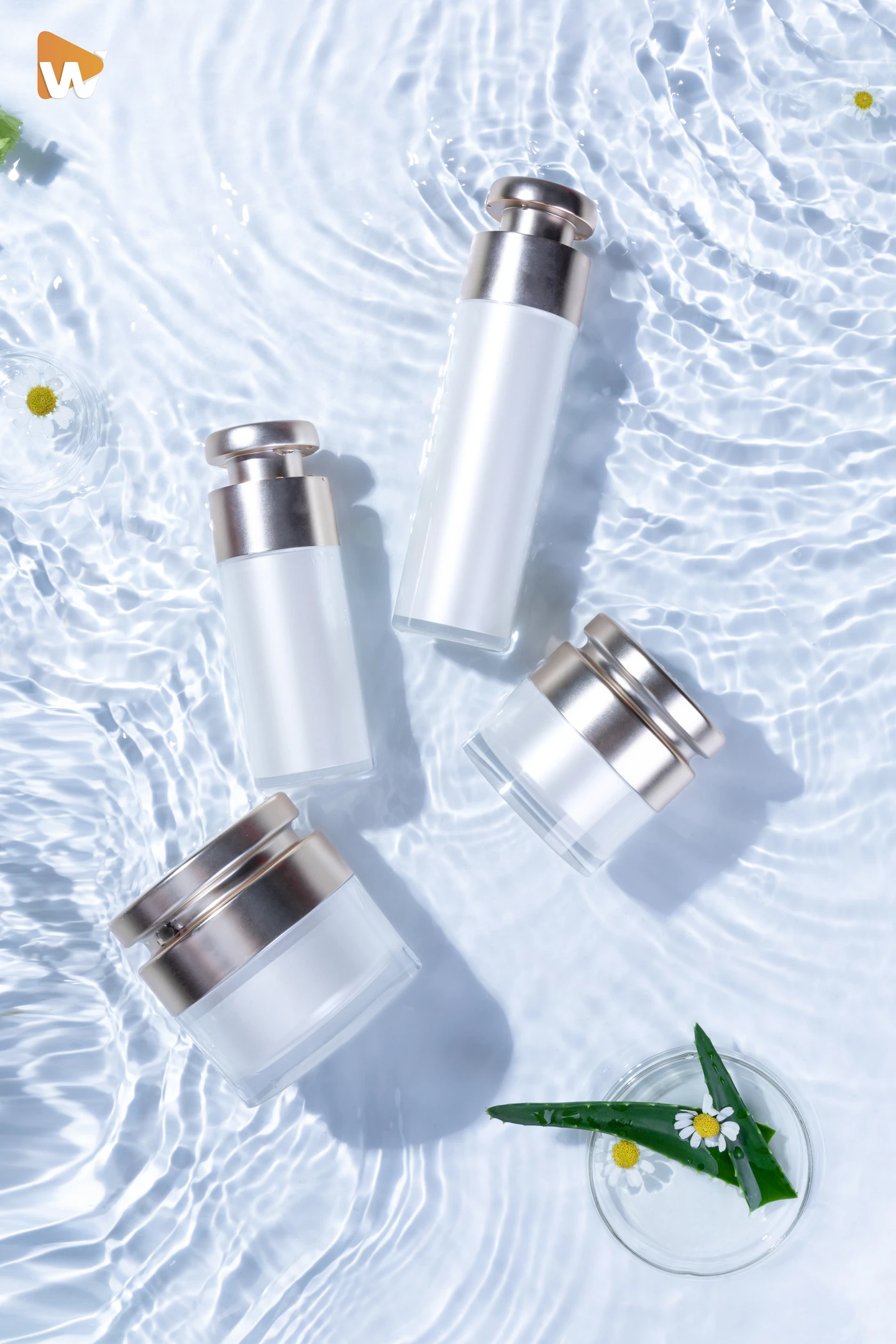 Chụp ảnh với concept mặt nước