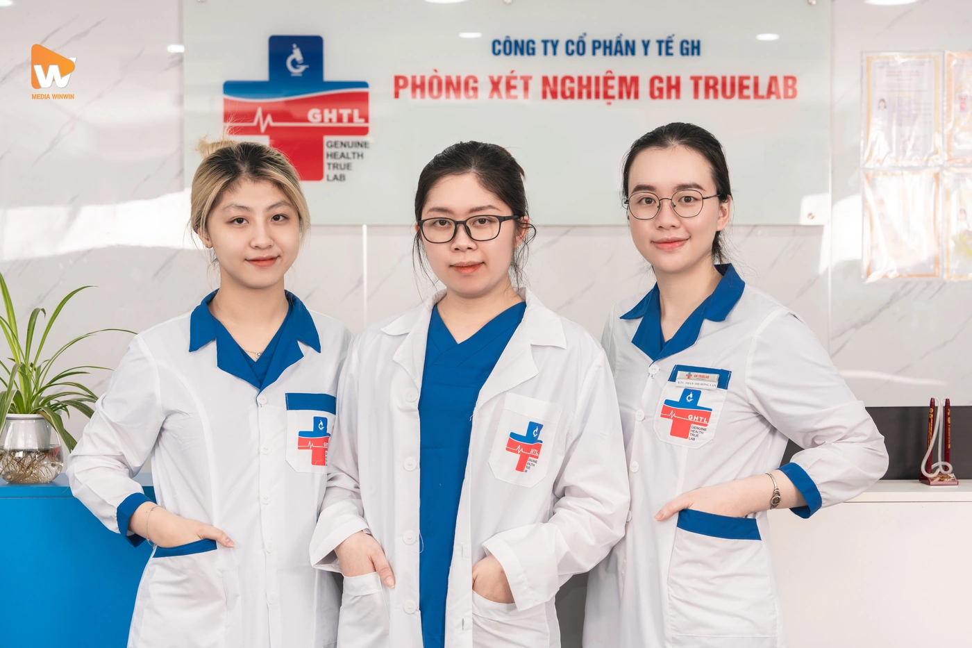 Vì sao khách hàng sử dụng dịch vụ chụp ảnh profile của chúng tôi?