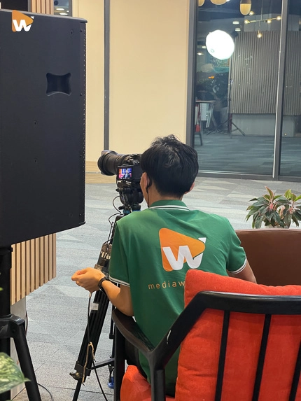 Bố trí camera và chuẩn bị bước quay video