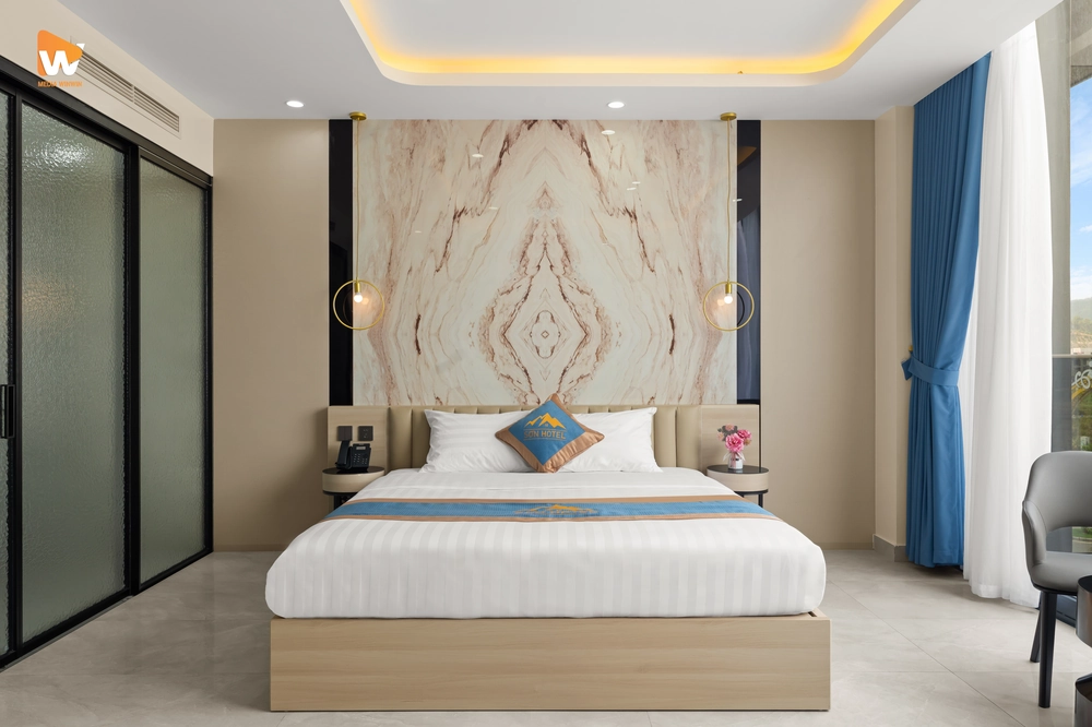 Phòng ngủ khách sạn Sơn Hotel đẹp, view