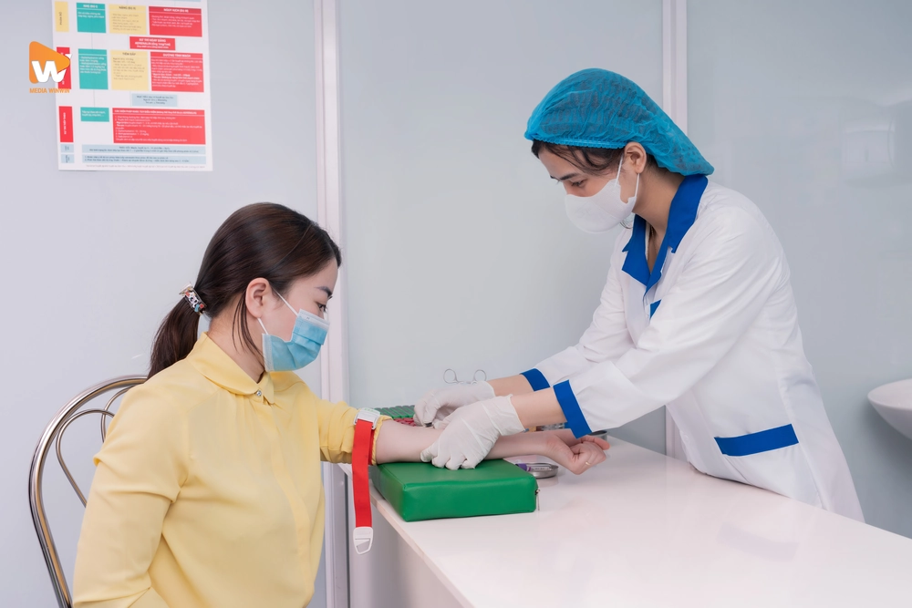 Kịch bản này không chỉ là một danh sách các bức ảnh cần chụp (shot list), mà là một lộ trình kể chuyện