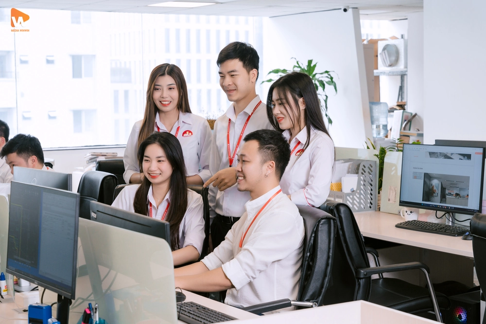 Quy trình chuẩn bị kỹ lưỡng giúp buổi chụp trôi chảy, từng khung hình đều có ý đồ rõ ràng và truyền tải đúng thông điệp.