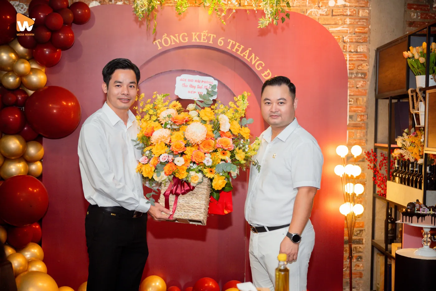 Liên hệ ngay để nhận tư vấn và báo giá quay phim sự kiện chuyên nghiệp. Giải pháp toàn diện, hiệu quả cho thương hiệu của bạn.