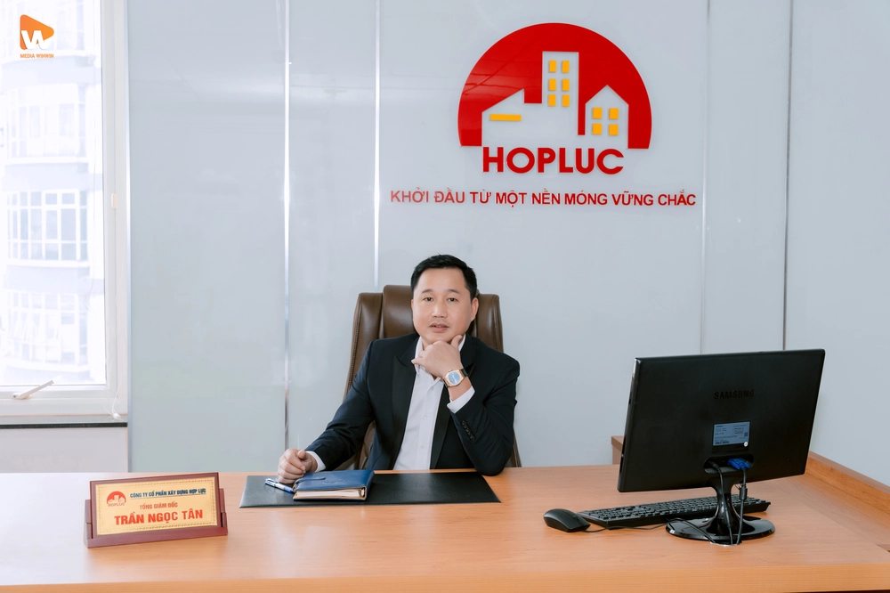 Concept chuyên nghiệp được sử dụng cho đội ngũ lãnh đạo của công ty