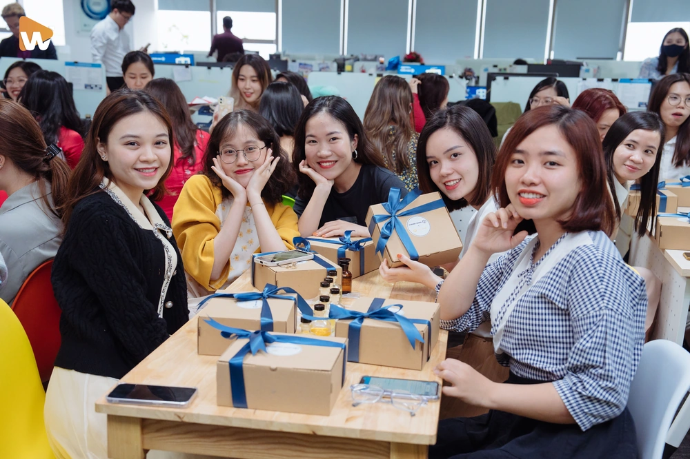 Nụ cười của các bạn là món quà lớn nhất! Cảm ơn vì đã là một phần không thể thiếu của SAVE