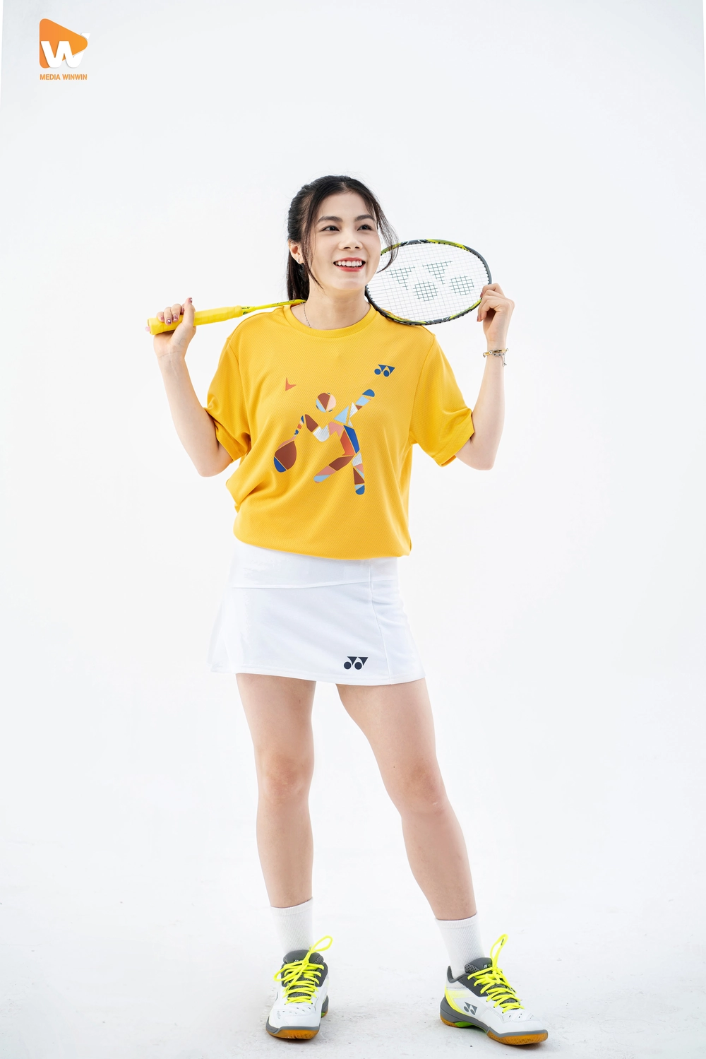 Làm thế nào để xây dựng moodboard và concept cho bộ ảnh lookbook trendy?