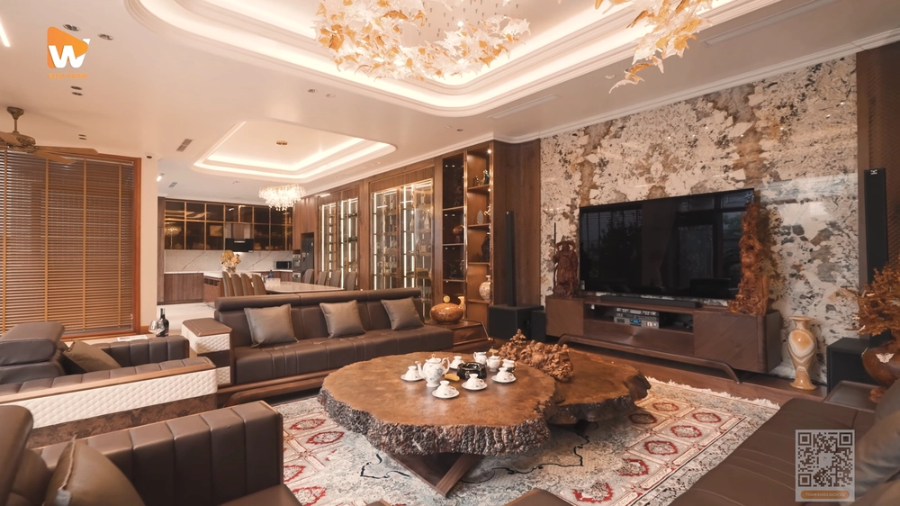 Không gian nội thất cao cấp được quay bằng kỹ thuật chuyên nghiệp với ánh sáng cân bằng hoàn hảo